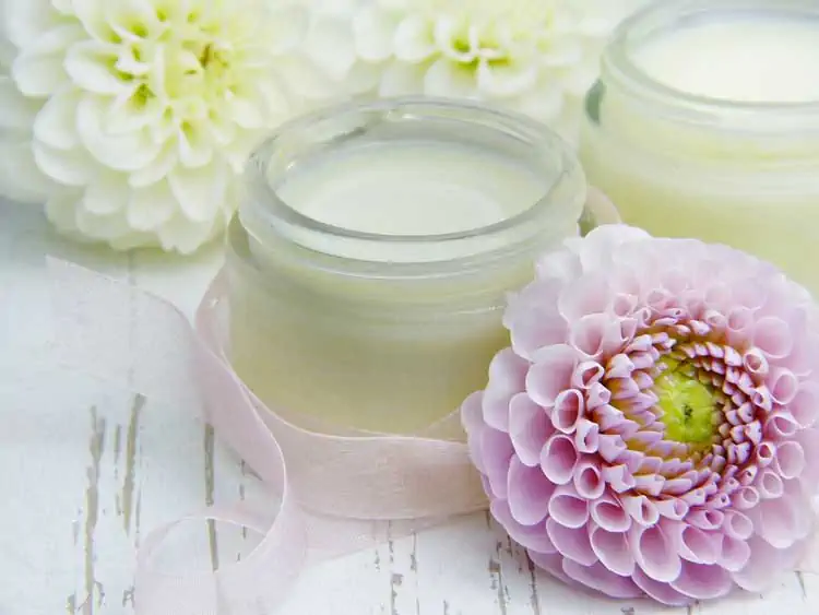 Deodorante  naturale fai da tea