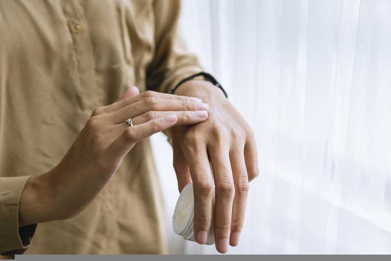 Modi per prevenire e ridurre la formazione delle rughe