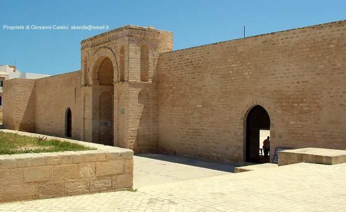 Tunisia - Mahdia - La grande moschea