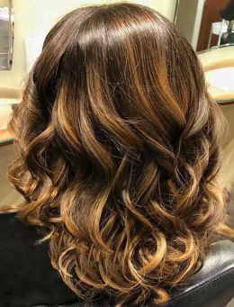 Come far crescere velocemente i capelli