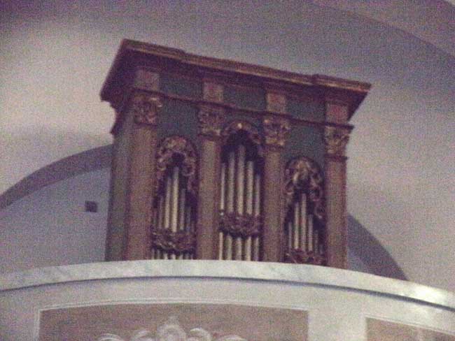 Chiesa Maria SS. del Popolo, l'antico organo a canne